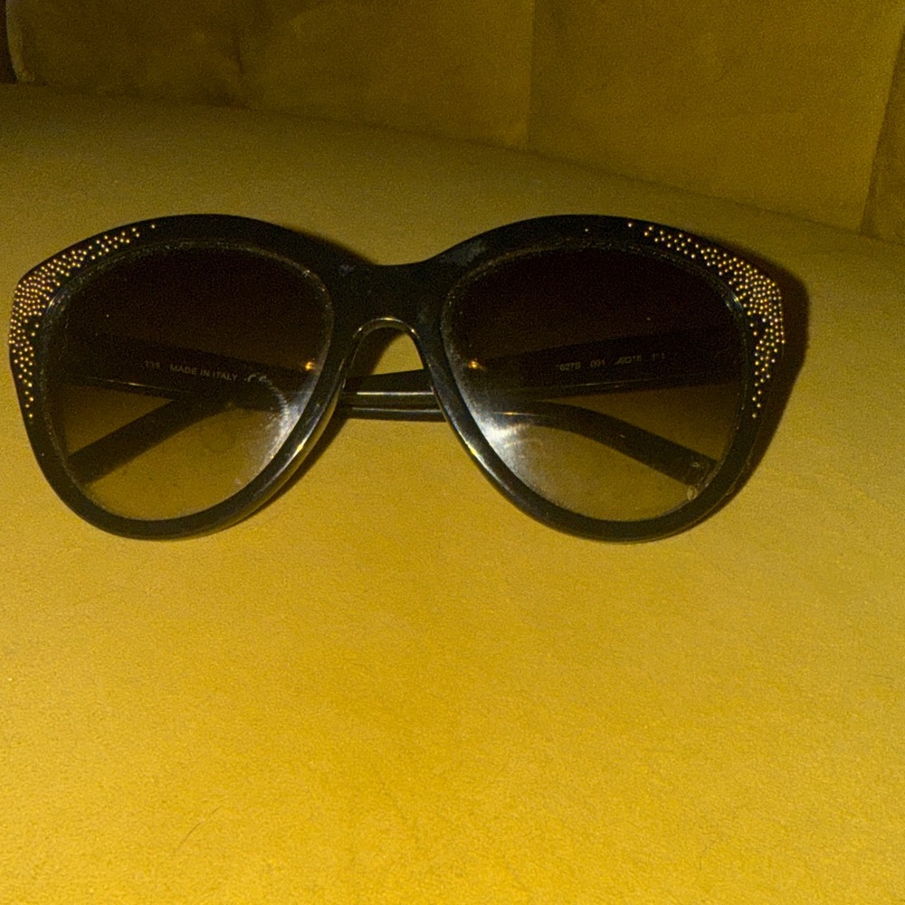Chloe Black Sunglasses with Gold Detailing